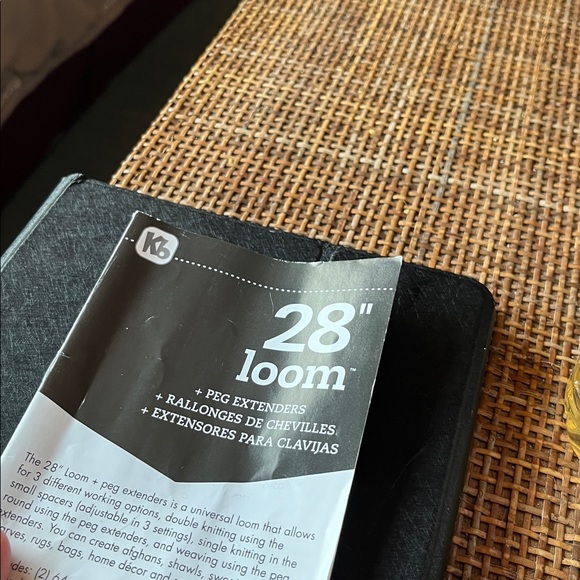 Kb 28” Wooden Knitting Loom Set with Tools - Picture 5 of 10